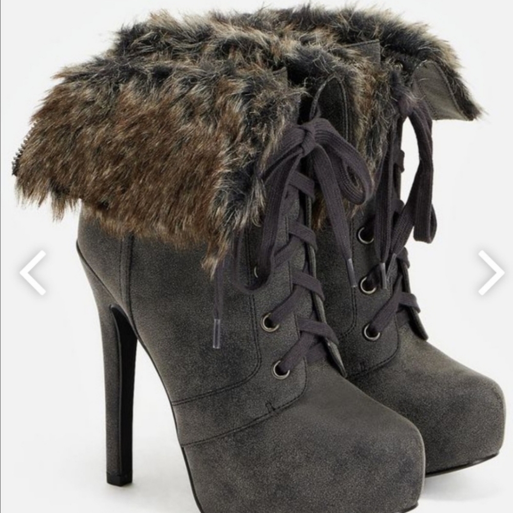 Katharina Faux Gur Lace up Bootie